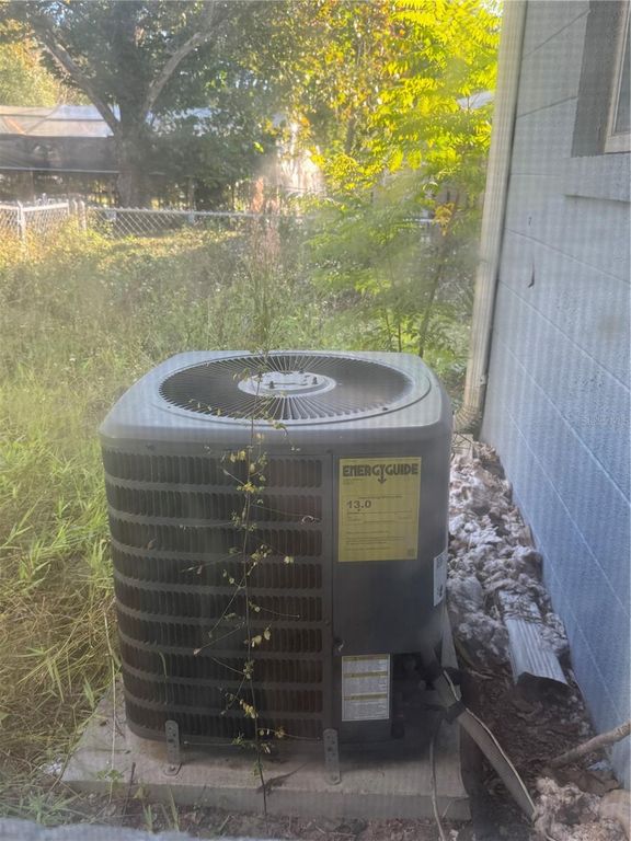 Image 16 of property listing at 9447 BAHIA ROAD, Ocala, FL 34472