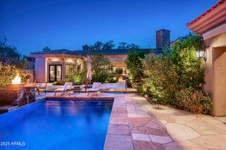 8150 N Ridgeview Drive, Paradise Valley, AZ 85253