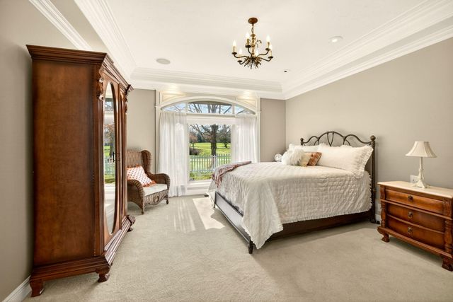 197 Whispering Drive, Grants Pass, OR 97527