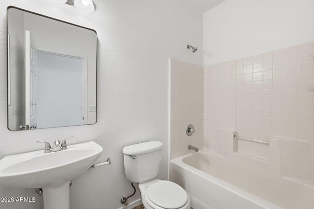 17223 W COUNTRY GABLES Drive, Surprise, AZ 85388