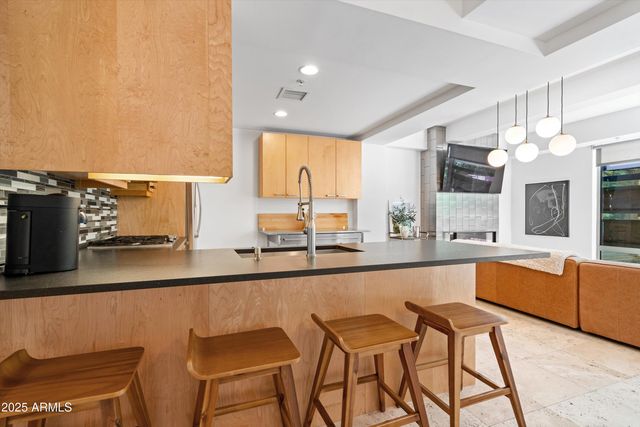 7131 E RANCHO VISTA Drive 1008, Scottsdale, AZ 85251