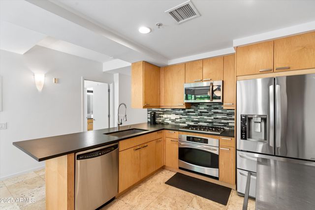 7131 E RANCHO VISTA Drive 1008, Scottsdale, AZ 85251