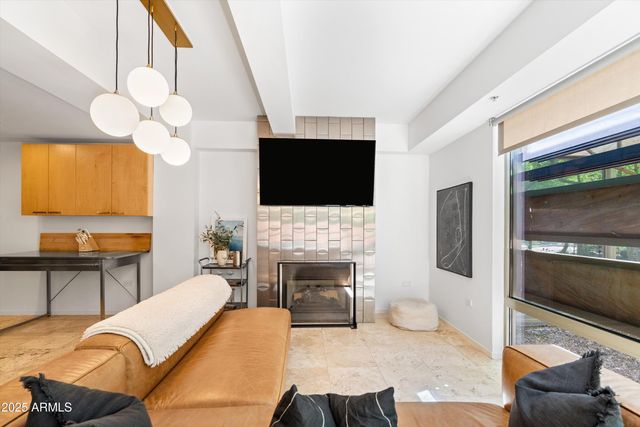 7131 E RANCHO VISTA Drive 1008, Scottsdale, AZ 85251