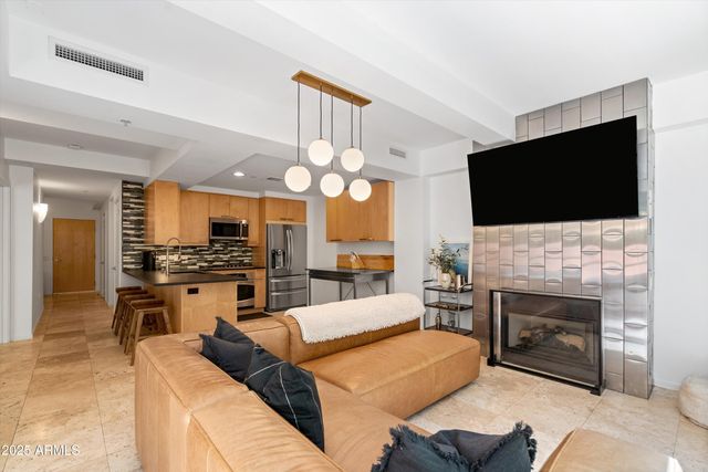 7131 E RANCHO VISTA Drive 1008, Scottsdale, AZ 85251