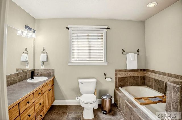 293 Jacob Street, Chubbuck, ID 83202