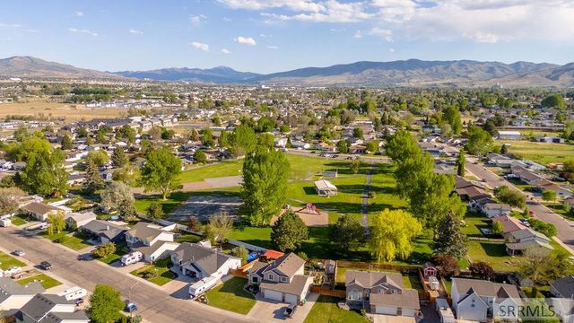 293 Jacob Street, Chubbuck, ID 83202