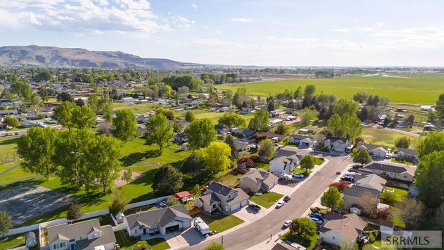 293 Jacob Street, Chubbuck, ID 83202