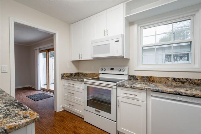 330 Winding River Drive C, Atlanta, GA 30350