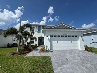 13596 W Spruce Pine Dr, Westlake, FL 33470