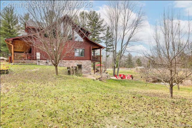 8100 Hodge Road, Fife Lake Township, MI 49649