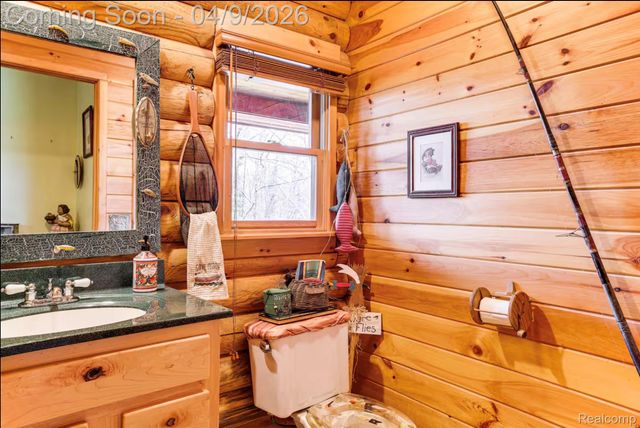 8100 Hodge Road, Fife Lake Township, MI 49649