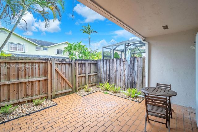 11864 SW 97th Ter, Miami, FL 33186