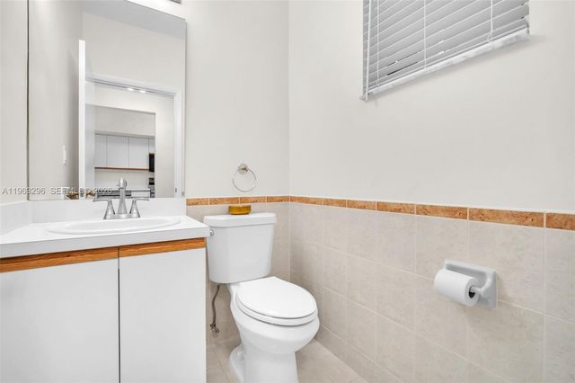 11864 SW 97th Ter, Miami, FL 33186