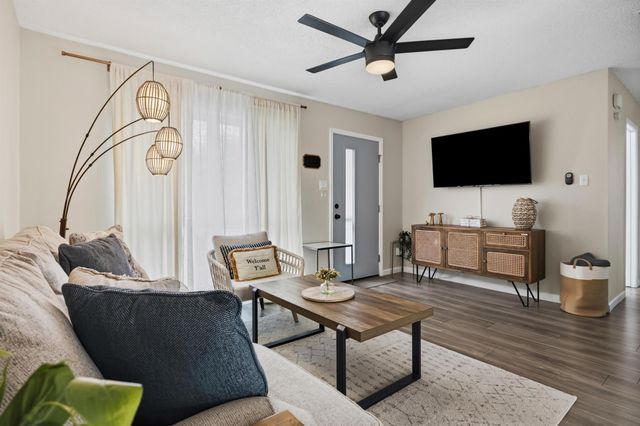 11301 Oakwood DR, Austin, TX 78753