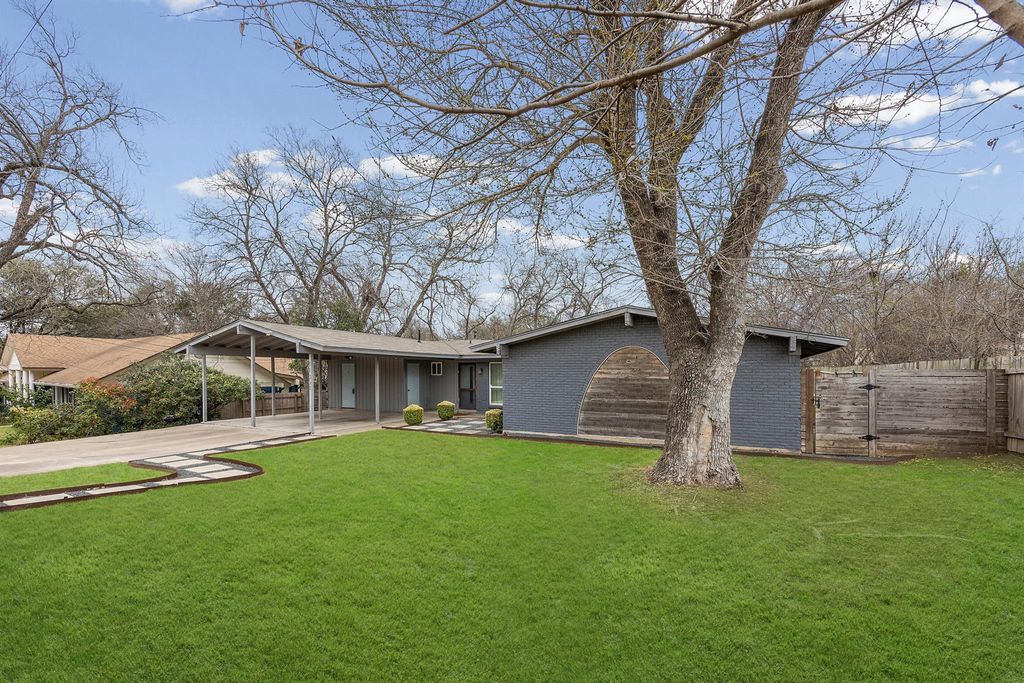 11301 Oakwood DR, Austin, TX 78753