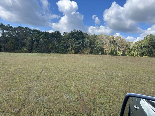 224 Morrow Rd, Chippewa Twp, PA 15010