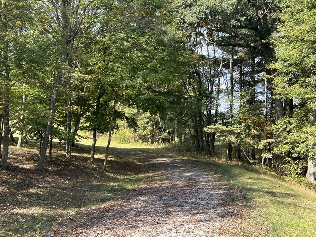 224 Morrow Rd, Chippewa Twp, PA 15010