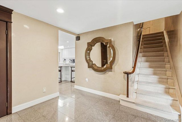 15470 Powells Cove Boulevard, Beechhurst, NY 11357