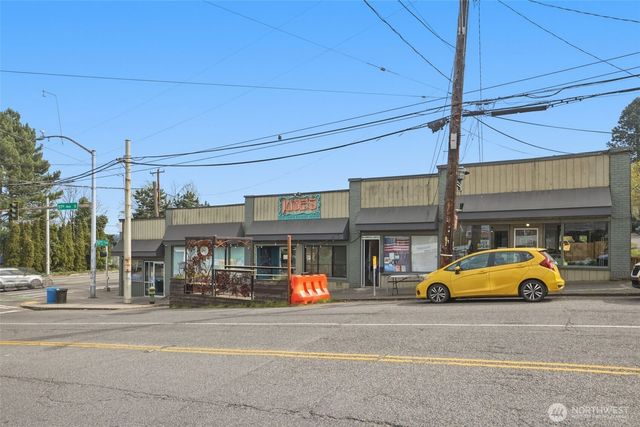 9812 59th Avenue S, Seattle, WA 98118