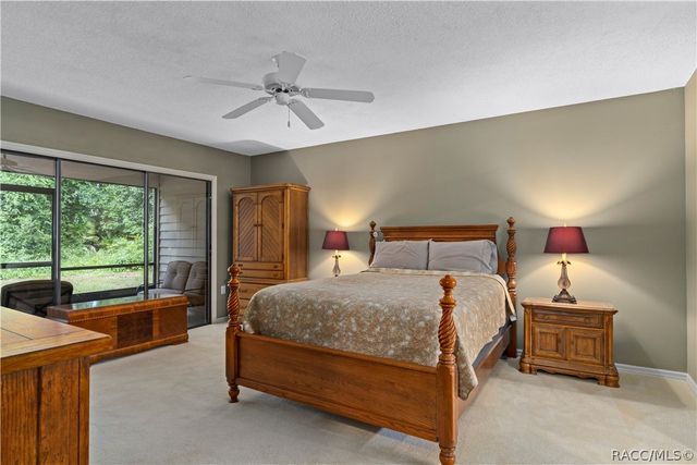 10 Sycamore Court S, Homosassa, FL 34446