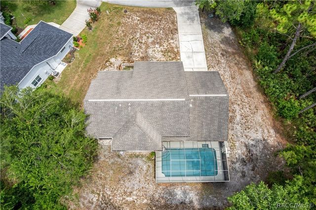 10 Sycamore Court S, Homosassa, FL 34446