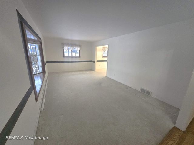 1605 Briarson Drive, Saginaw, MI 48638