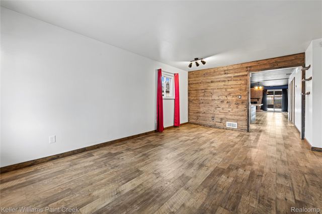 27728 Roy Street, St. Clair Shores, MI 48081