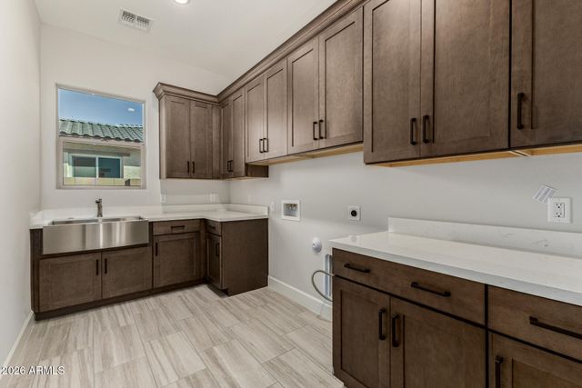 21093 E DIANA Way, Queen Creek, AZ 85142