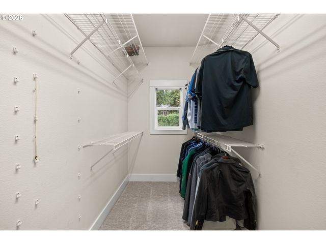 3426 Sw ARNOLD St, Portland, OR 97219