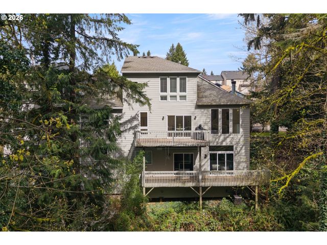 3426 Sw ARNOLD St, Portland, OR 97219