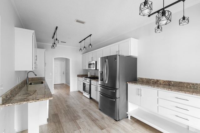 112 Belton Drive, Dothan, AL 36305