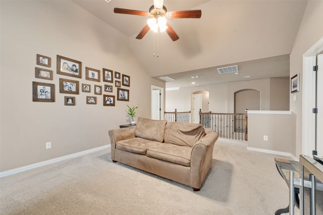 7071 Surfside Lane, Grand Prairie, TX 75054