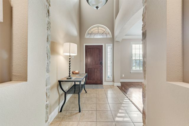 7071 Surfside Lane, Grand Prairie, TX 75054