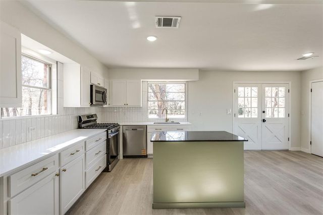 2117 Nixon Street, Choctaw, OK 73020