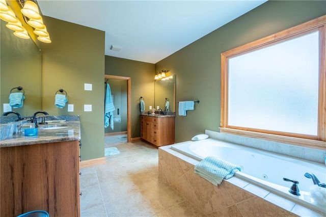 32 bern Vista, Cleveland, GA 30528