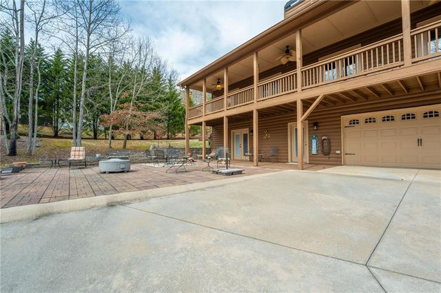 32 bern Vista, Cleveland, GA 30528