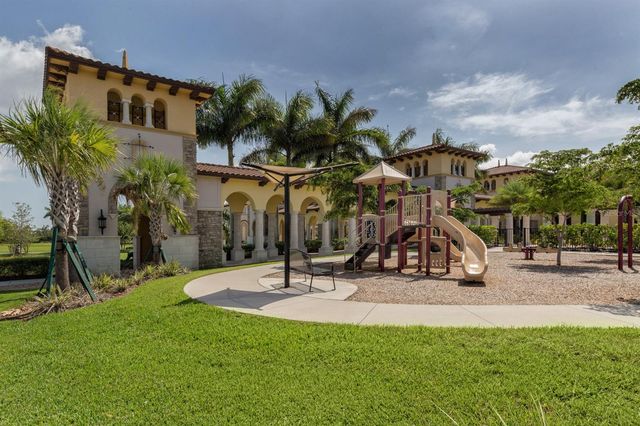 12490 CINQUETERRE DRIVE, Venice, FL 34293