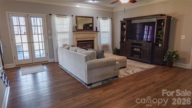 230 Hideaway Lane, Mooresville, NC 28117