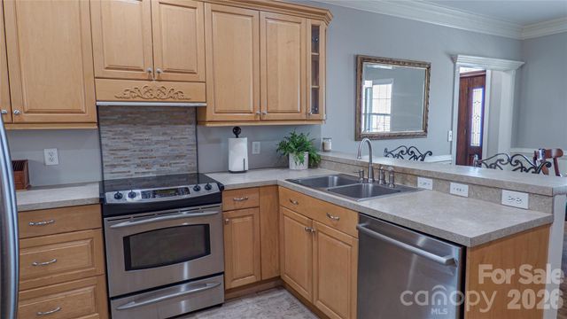 230 Hideaway Lane, Mooresville, NC 28117