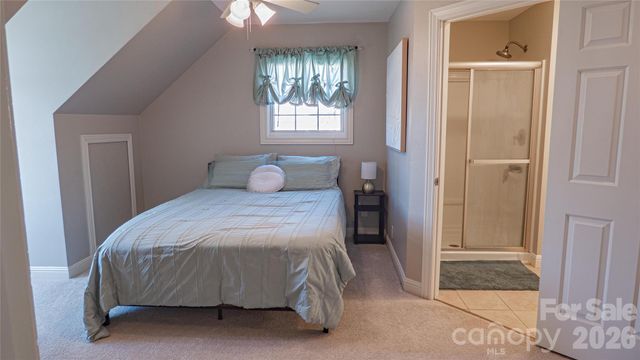 230 Hideaway Lane, Mooresville, NC 28117