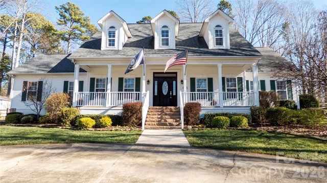 230 Hideaway Lane, Mooresville, NC 28117