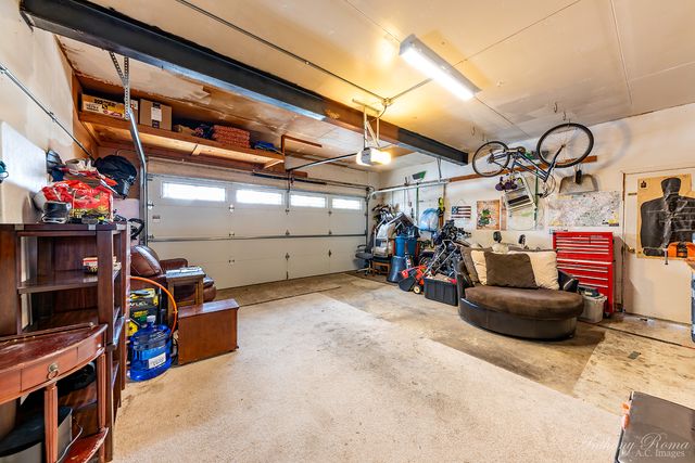 533 N Beck Road, Lindenhurst, IL 60046