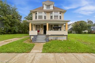 10322 Colonial Avenue, Cleveland, OH 44108