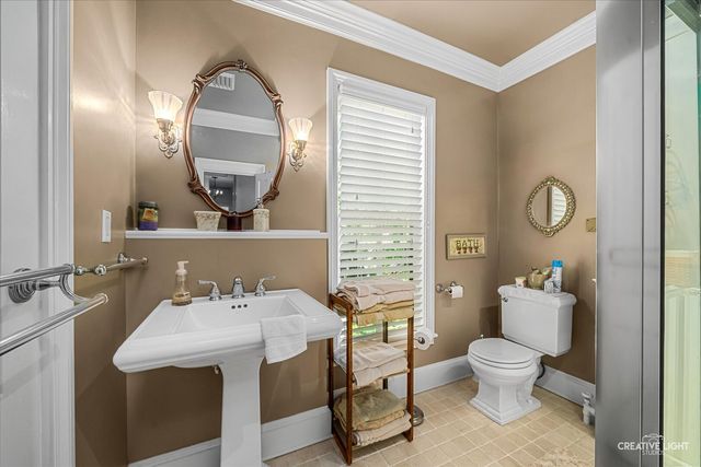 1301 South Batavia Avenue, Geneva, IL 60134