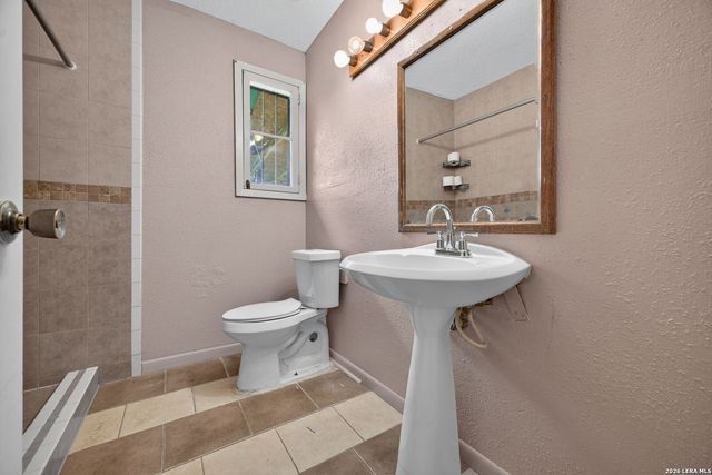 239 Nock, San Antonio, TX 78221