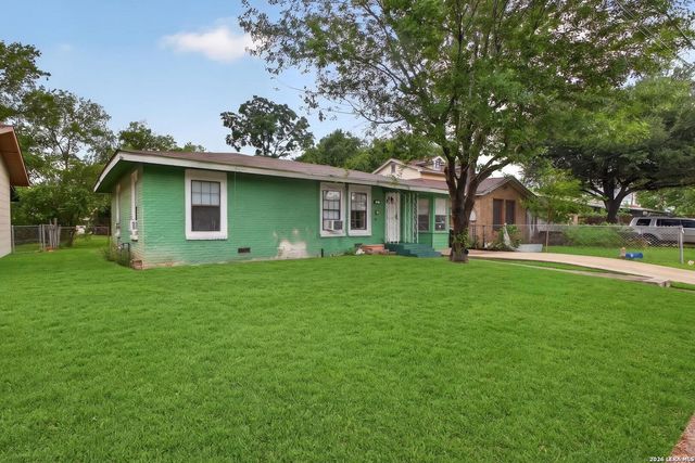 239 Nock, San Antonio, TX 78221