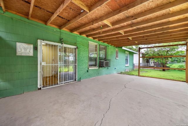 239 Nock, San Antonio, TX 78221