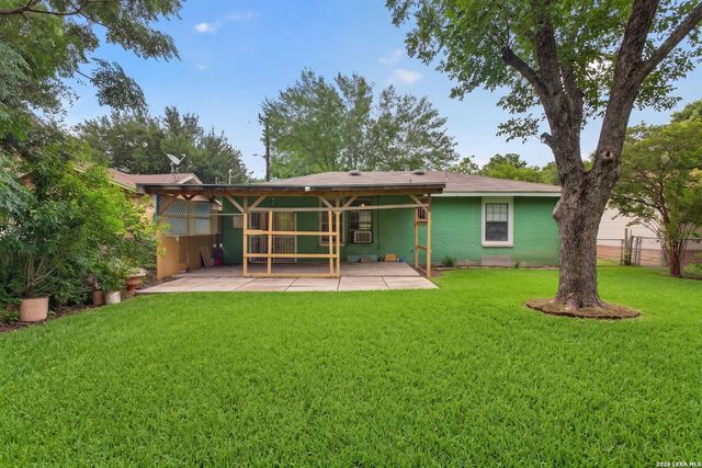 239 Nock, San Antonio, TX 78221