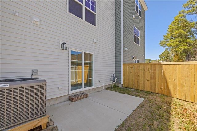 308 Living Water WAY, Virginia Beach, VA 23452