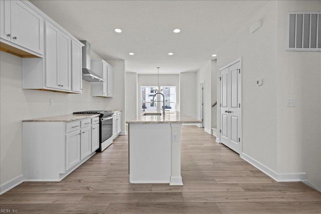 308 Living Water WAY, Virginia Beach, VA 23452